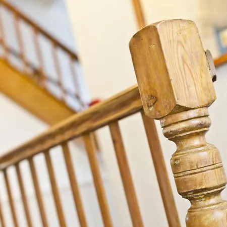 Lyndhurst Guest house 3*