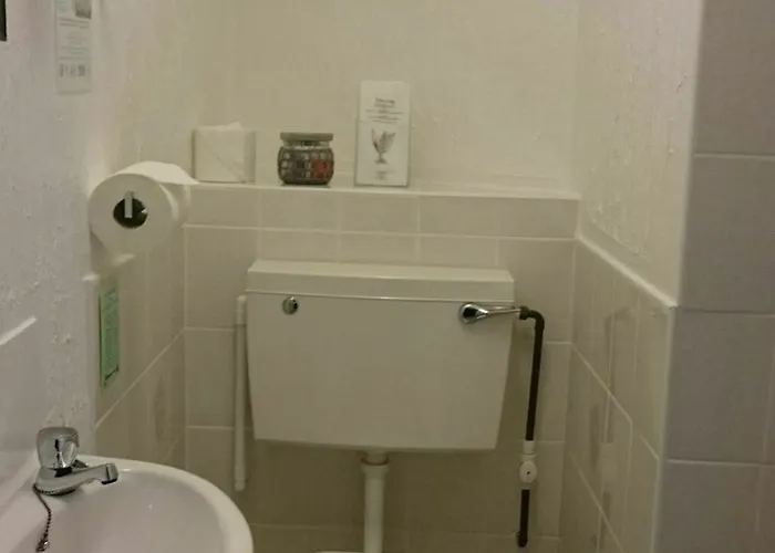 Lyndhurst Gæstehus 3*