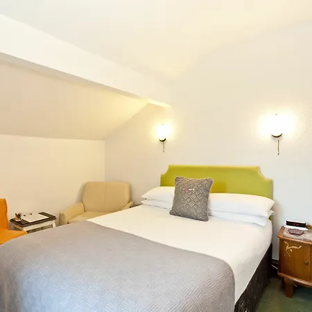Lyndhurst Guest house Kendal