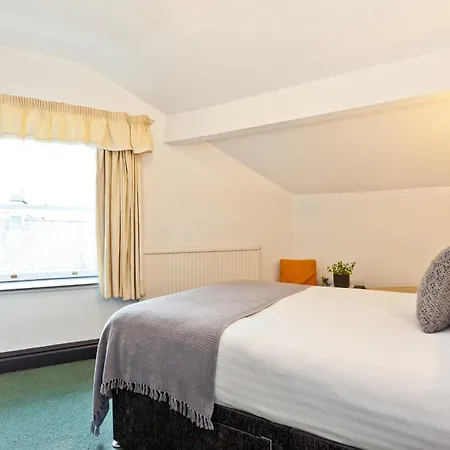 Lyndhurst Κένταλ